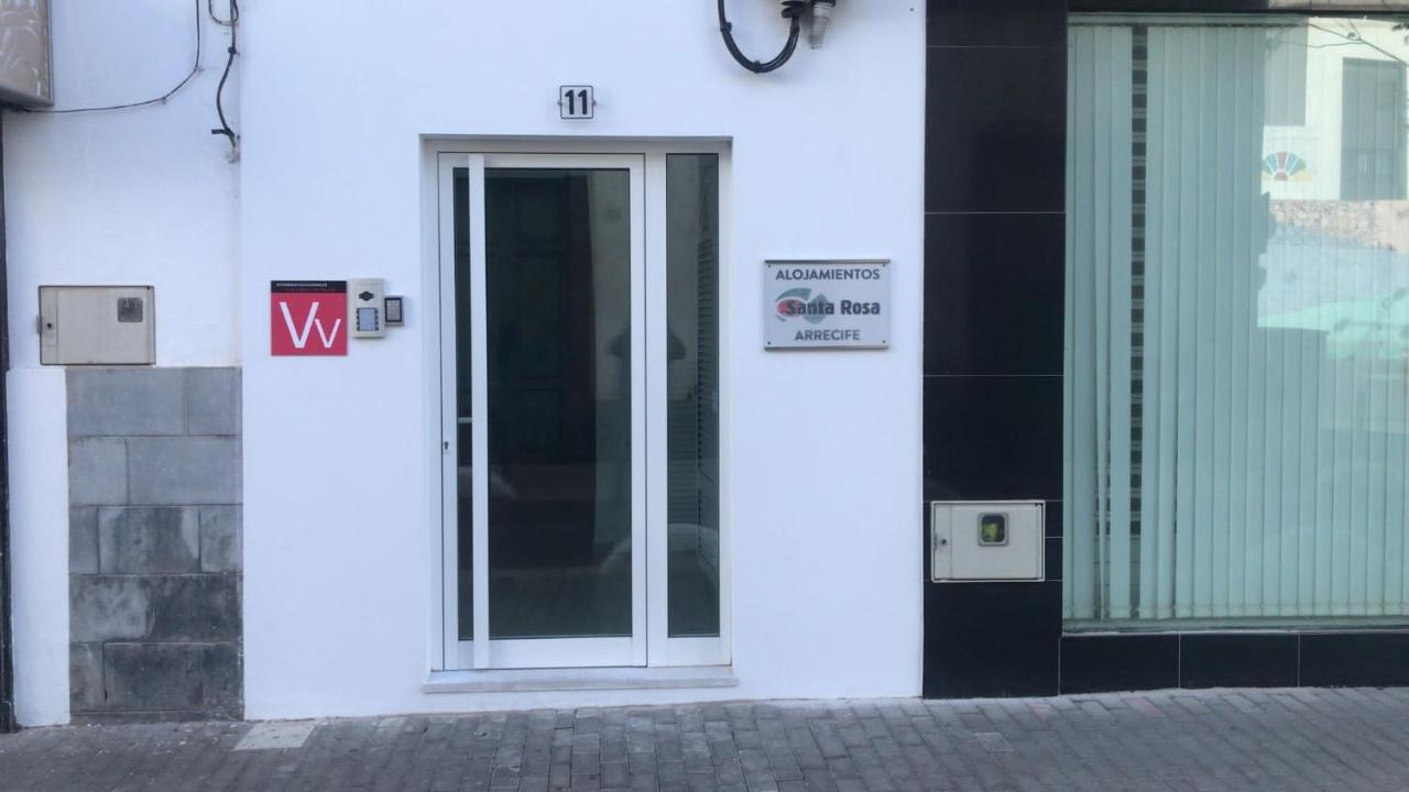 Alojamiento Santa Rosa Arrecife ภายนอก รูปภาพ